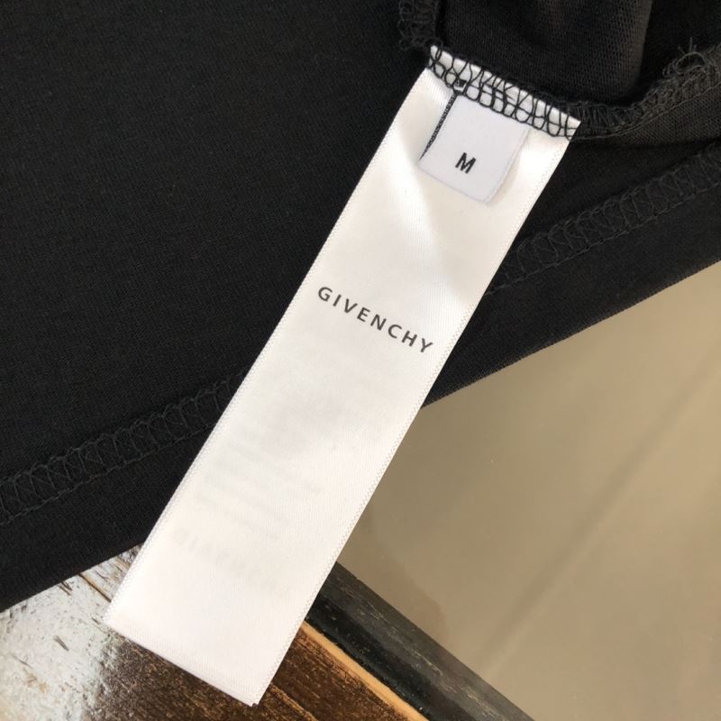 Givenchy T-Shirts